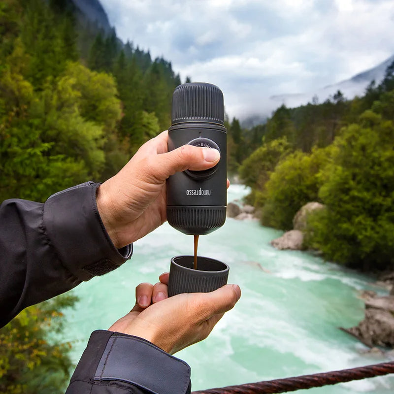 Machine à Expresso Portable – Savourez un café digne d’un barista, où que vous soyez ! ☕✨
