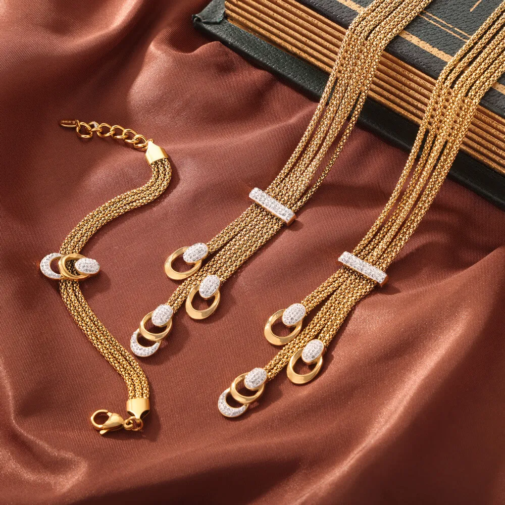 Parure Élégance Dorée – Collier, Bracelet et Bague avec Détails Cristallins ✨💛