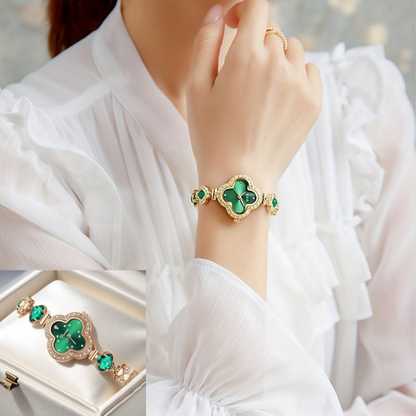 Montre tendance avec trèfle à quatre feuilles
